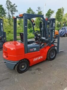Used Heli 25 forklift