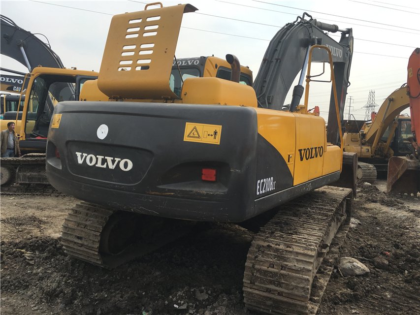 Used volvo ec210blc excavator