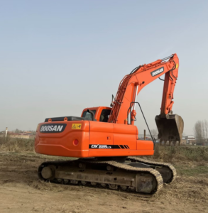 Used Doosan Excavator DX225 22 Tons digger
