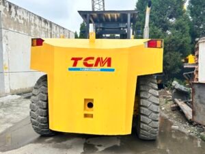 used tcm fd250 forklift