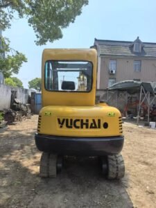 Used Yuchai 35-8 excavator