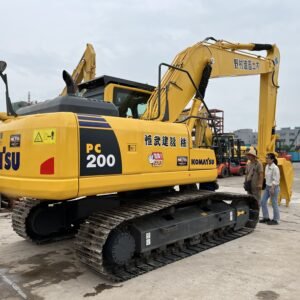used komatsu pc200 excavator