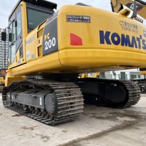 used komatsu pc200 excavator