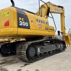 used komatsu pc200 excavator