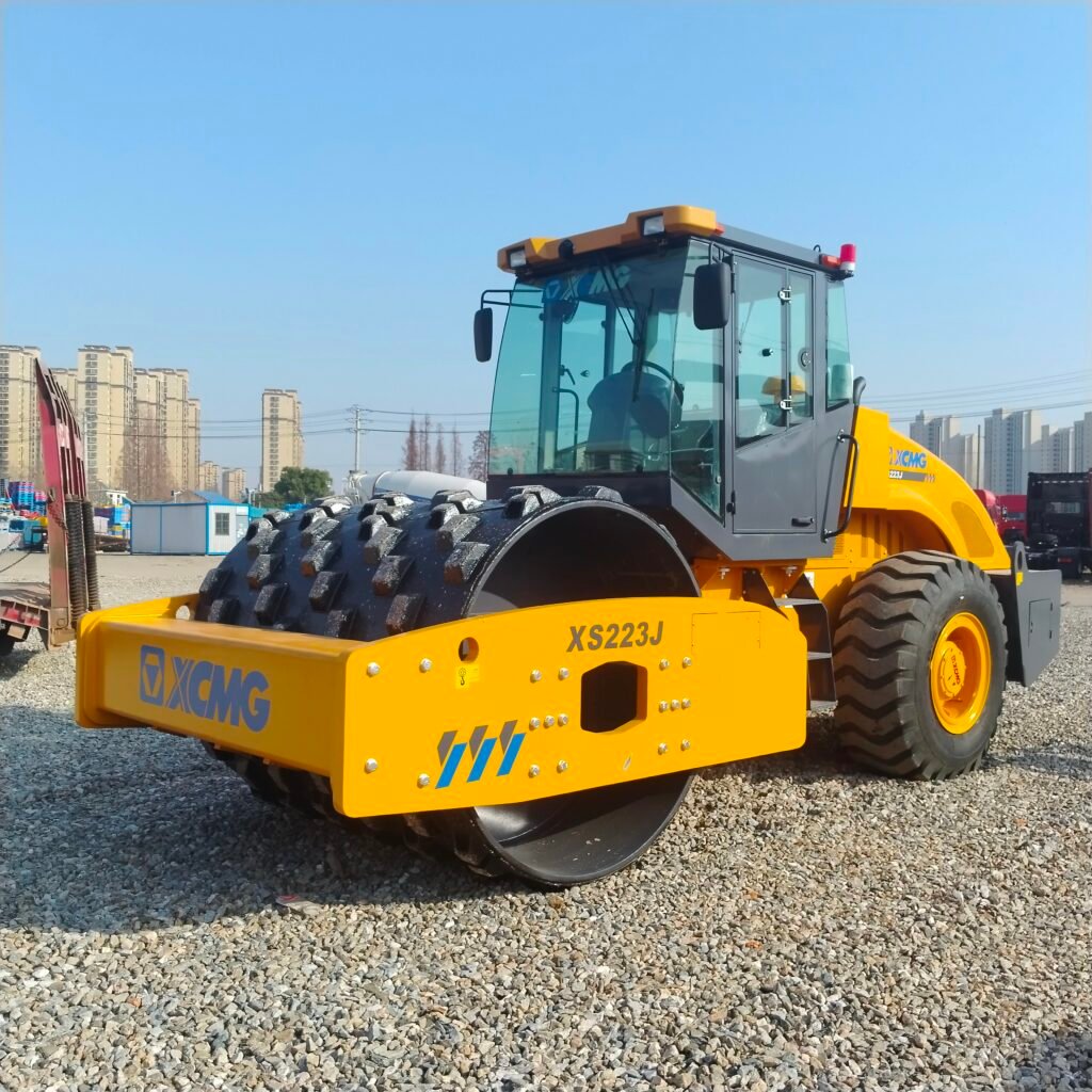 Single drum roller used XCMG XS223J Spiky Roller Sheepsfoot Roller