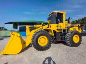 Used Komatsu WA470 loader