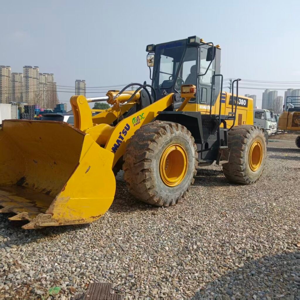 Used Komatsu WA380 loader