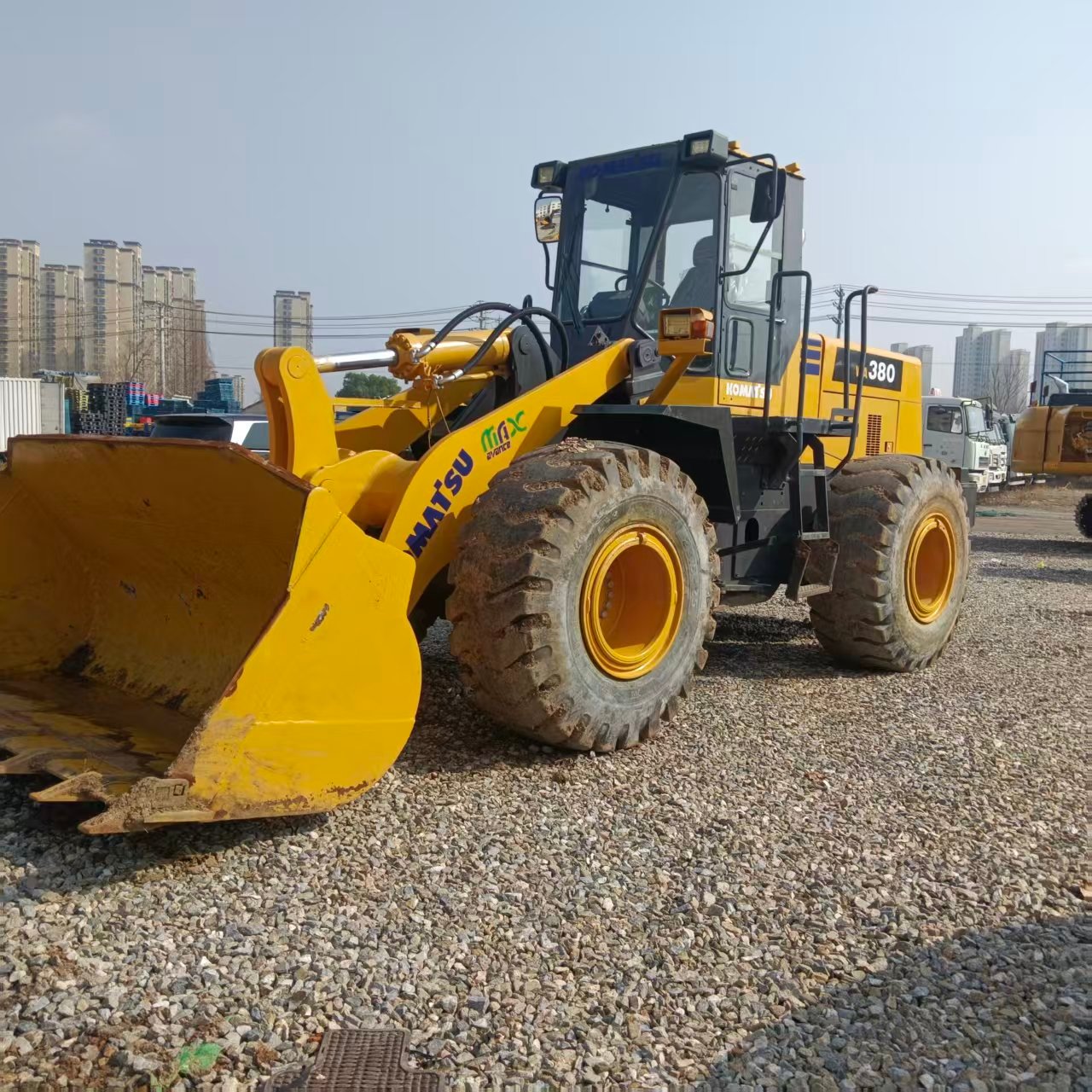 微信图片_20260228135123_9520_26 Used Komatsu WA380 loader