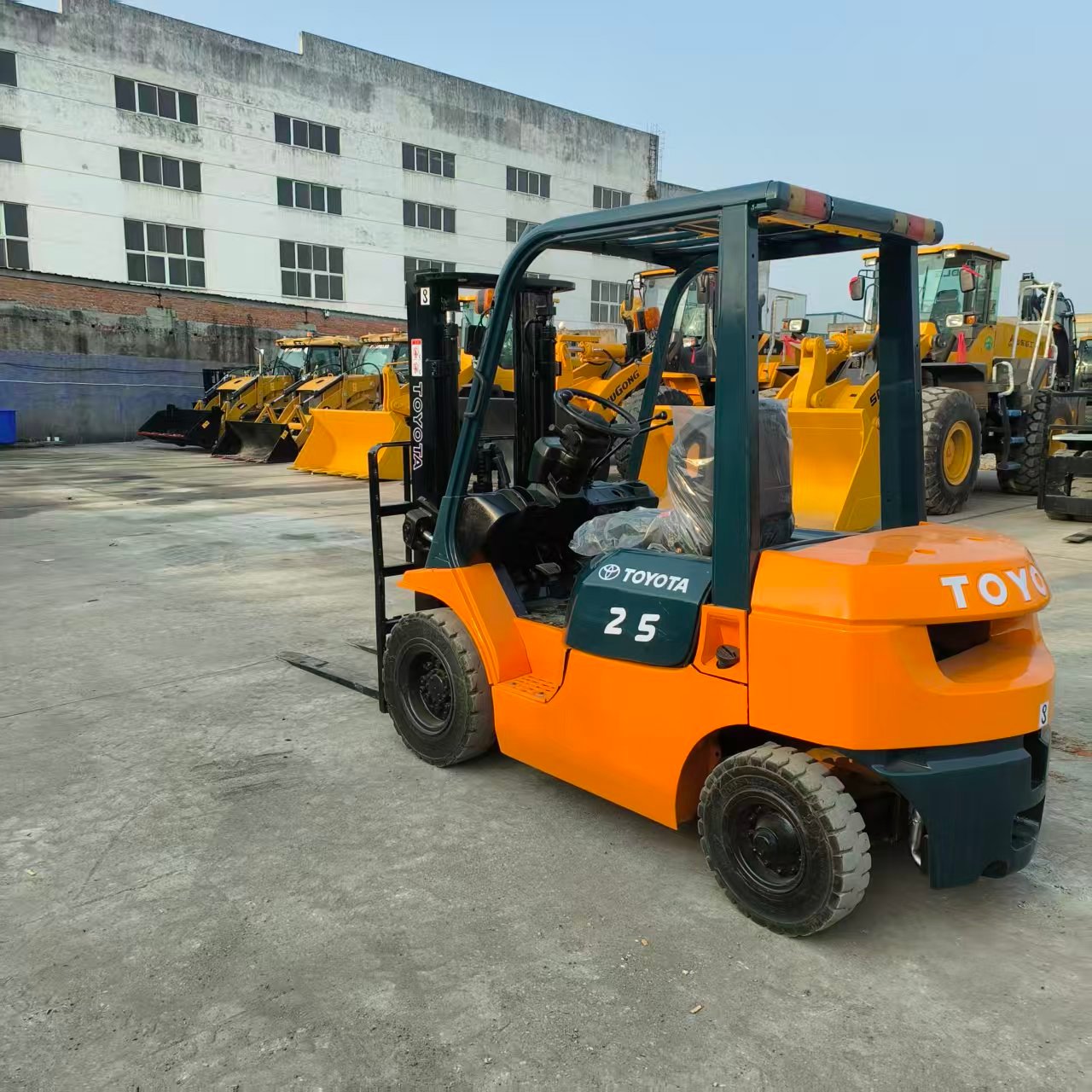 微信图片_20260309174523_273_58 used forklift
