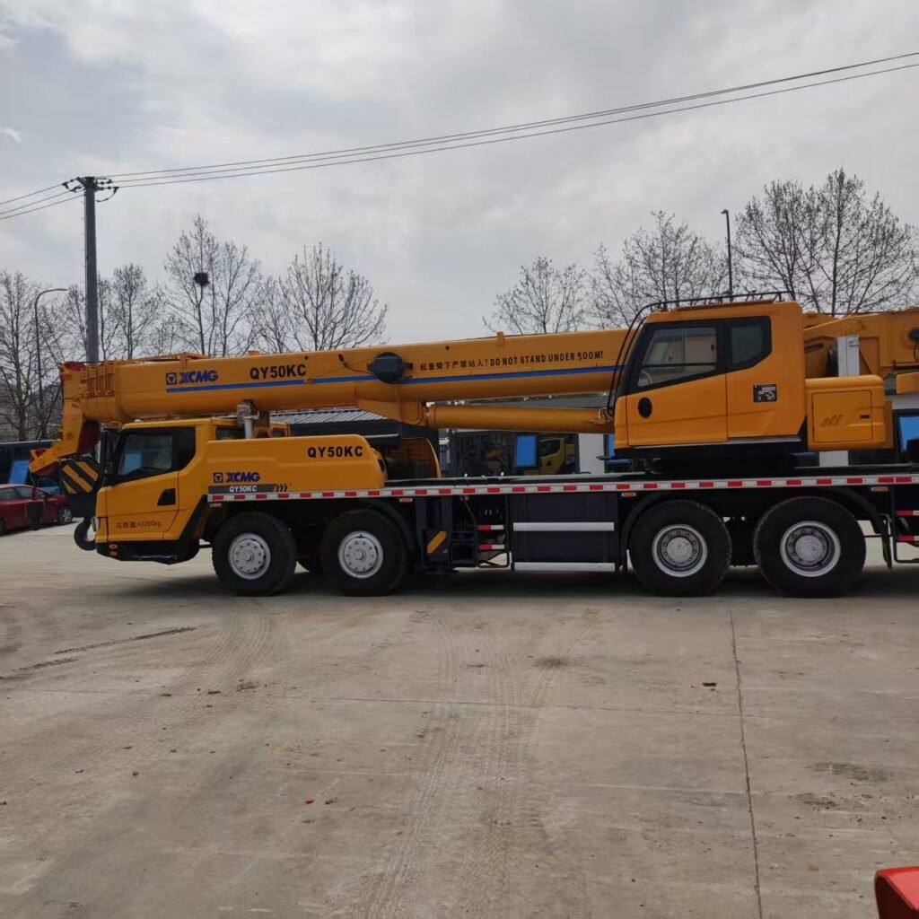 Used XCMG 50kc crane