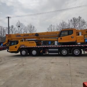 Used XCMG 50kc crane