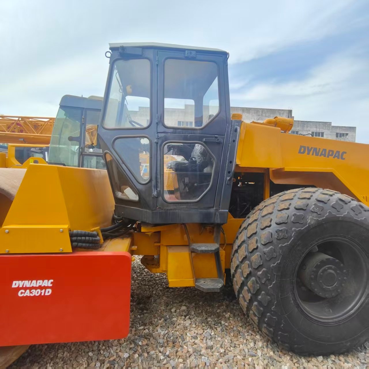 8000caac59bc04dc01ce9b5ebbe48eda